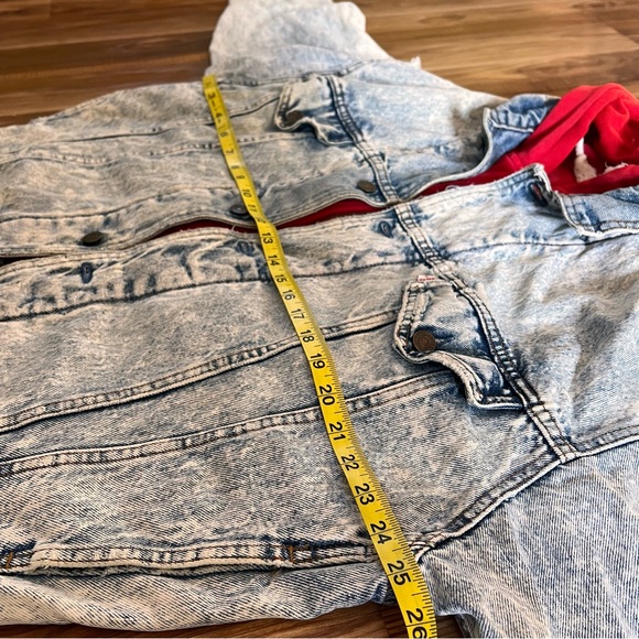 Rare Vintage Levis Hooded Acid Wash Denim Jacket - Picture 13 of 15